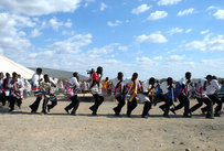 The King welcome dance